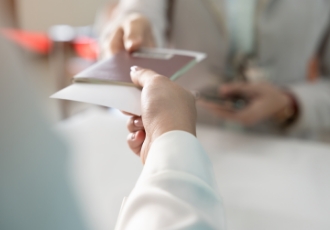 bridging-visas-status-resolution