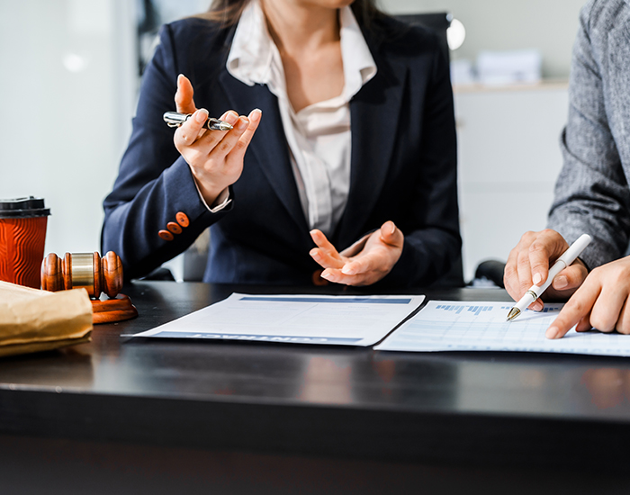 Commercial Lawyer Southbank